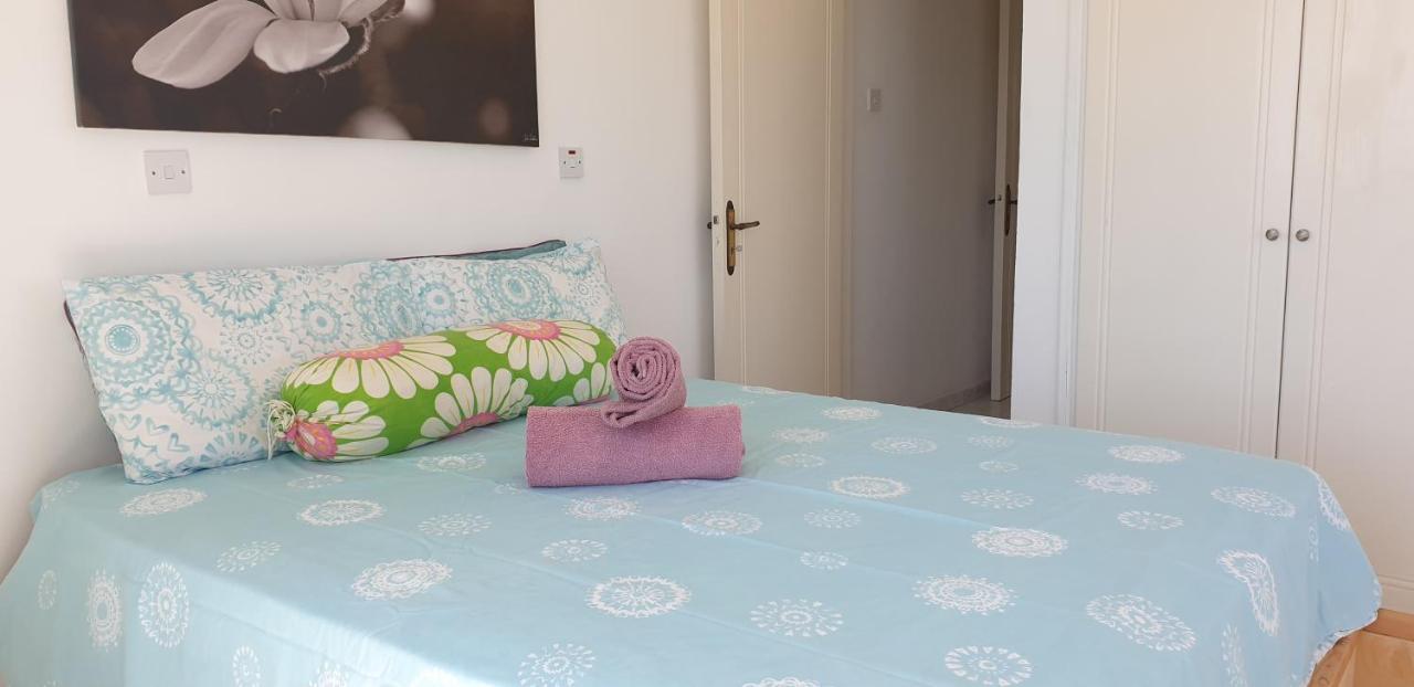 Athena And The Owl Beachside Apt Paphos Exterior foto